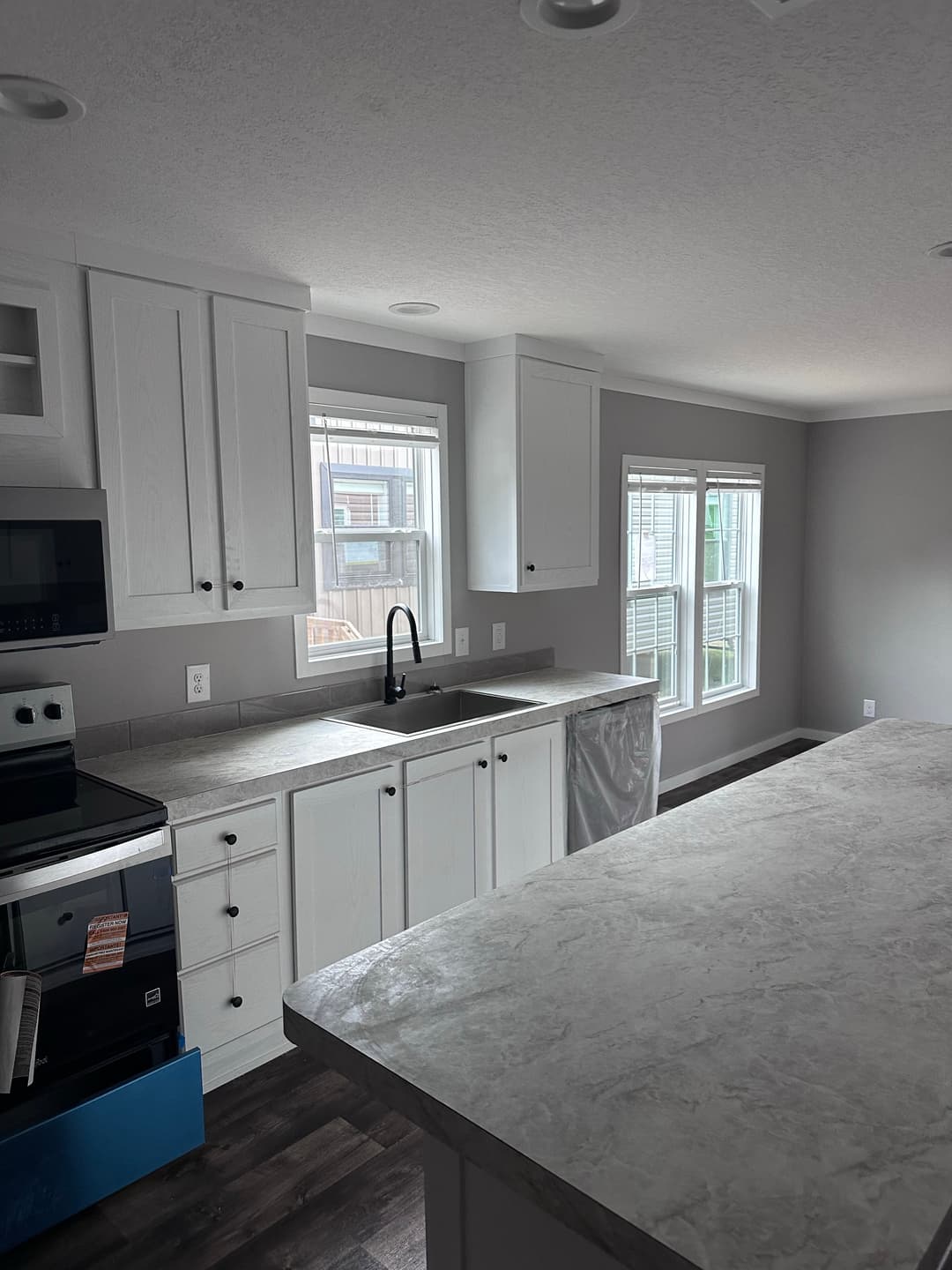 The summit 32764p kitchen home features
