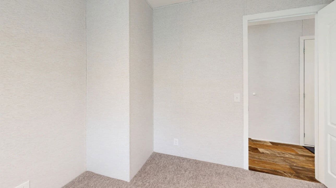 The pinnacle 16763b bedroom home features