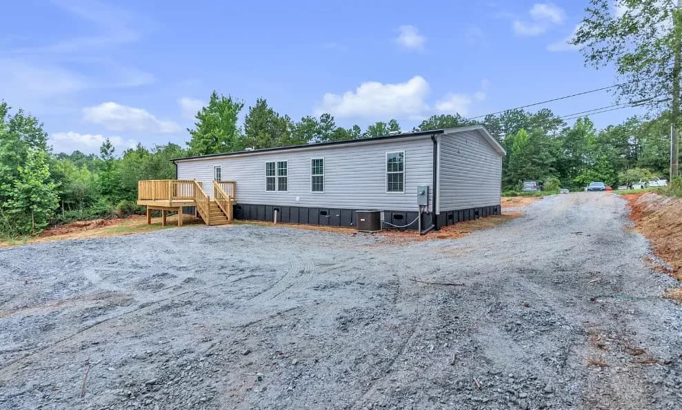 4631 moorefield memorial hwy, pickens, sc 29671 exterior home features