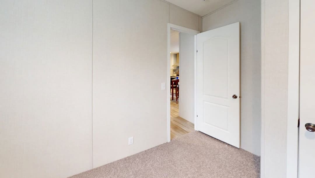 The summit 24403b bedroom home features