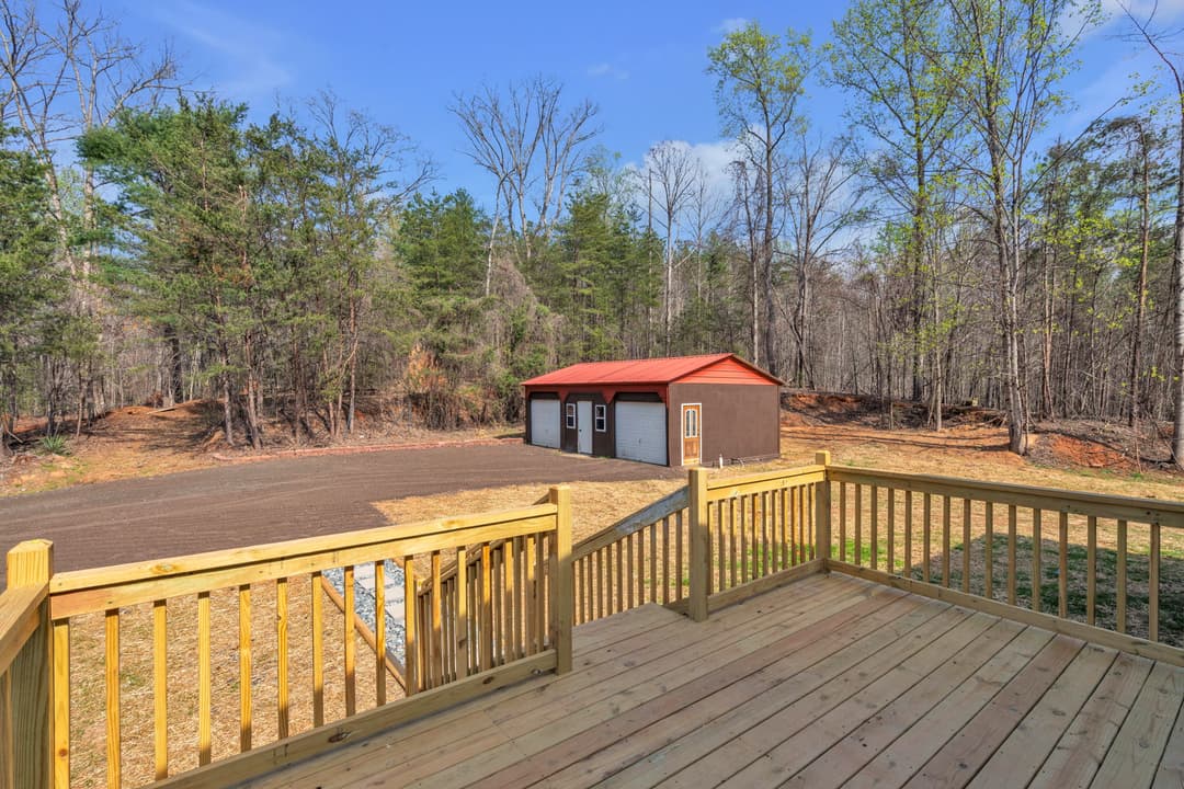 198 cameron ct. pickens sc 29671 (land & home) exterior home features