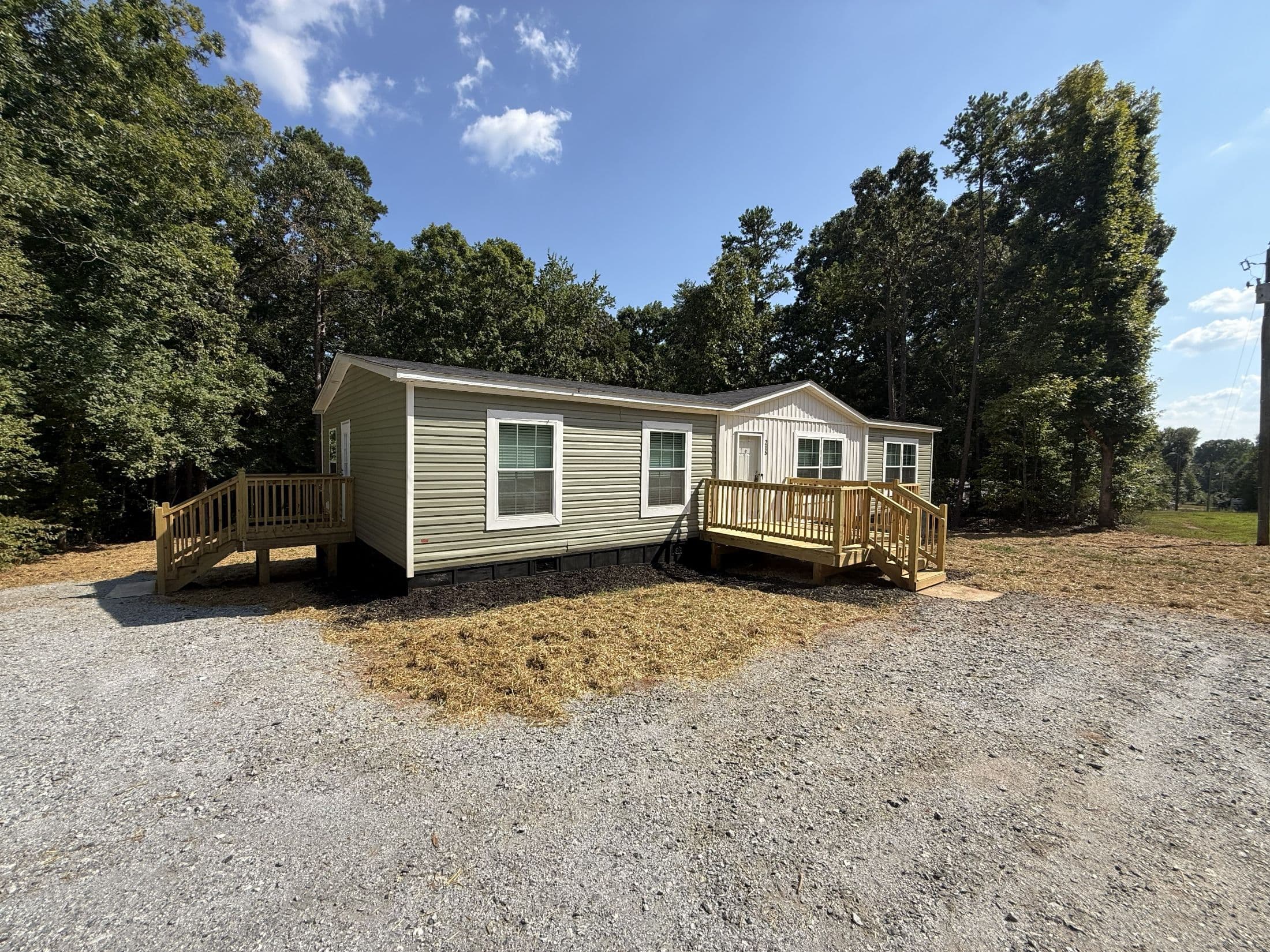215 ballard rd, honea path, sc 29654 - front lot exterior home features