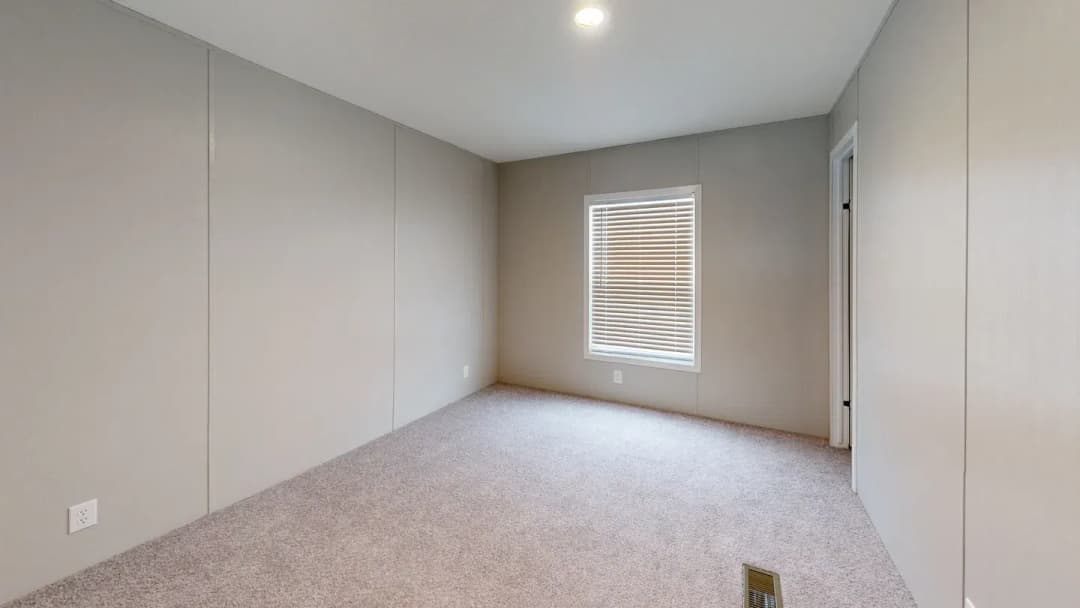 The summit 28764b bedroom home features