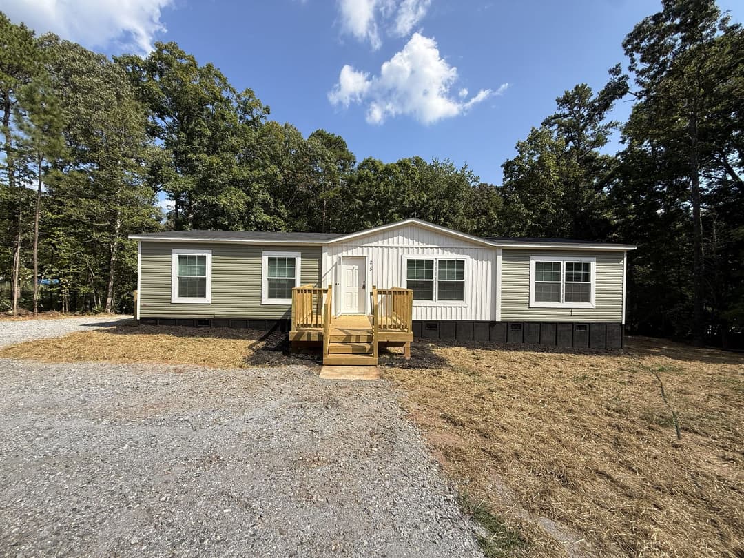 215 ballard rd, honea path, sc 29654 - front lot exterior home features