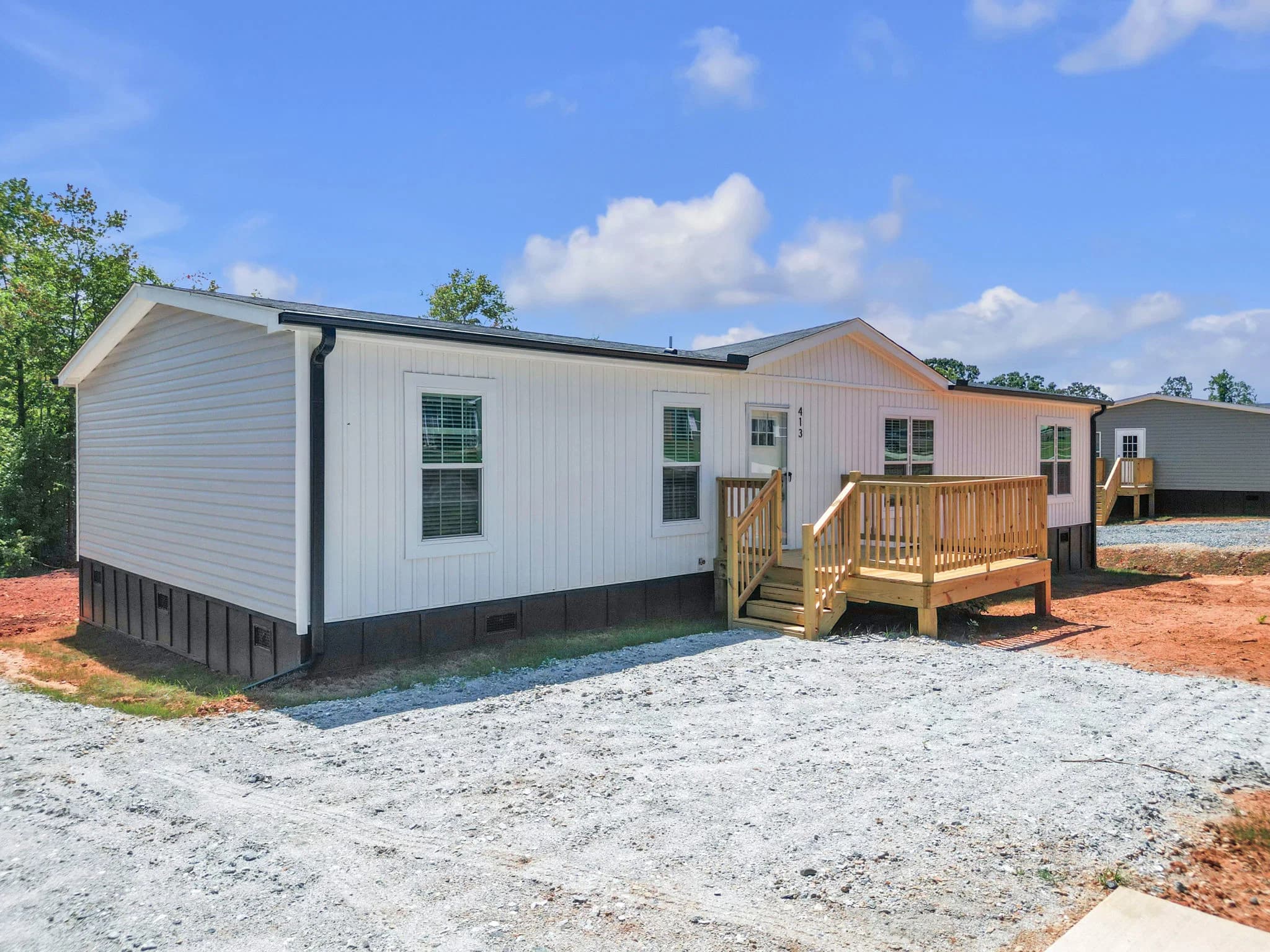 413 wilkie rd. gaffney sc elevation home features