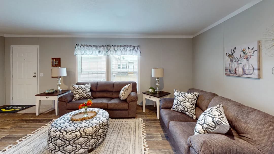 The summit 28764b interior home features