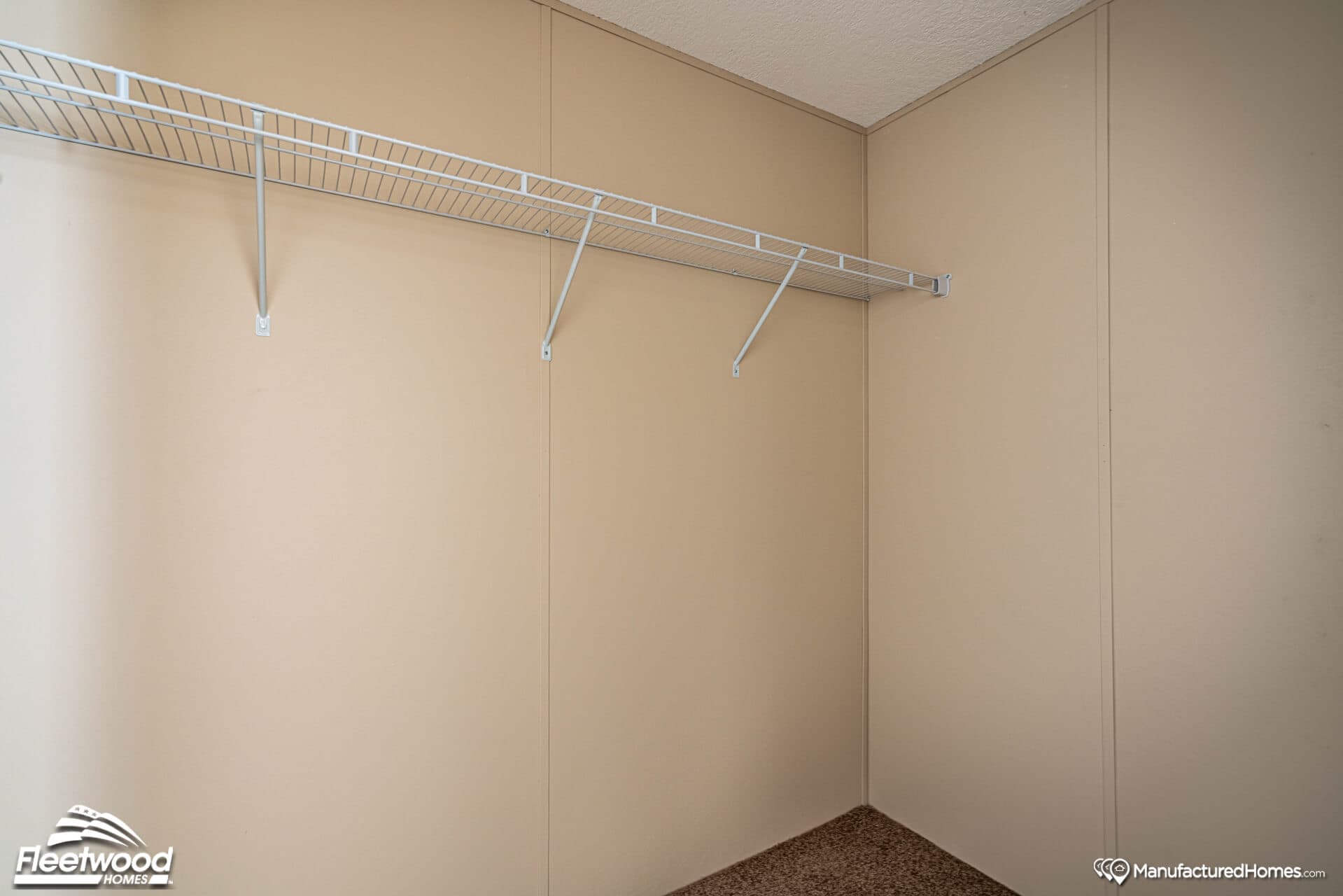 The summit 24563u bedroom home features