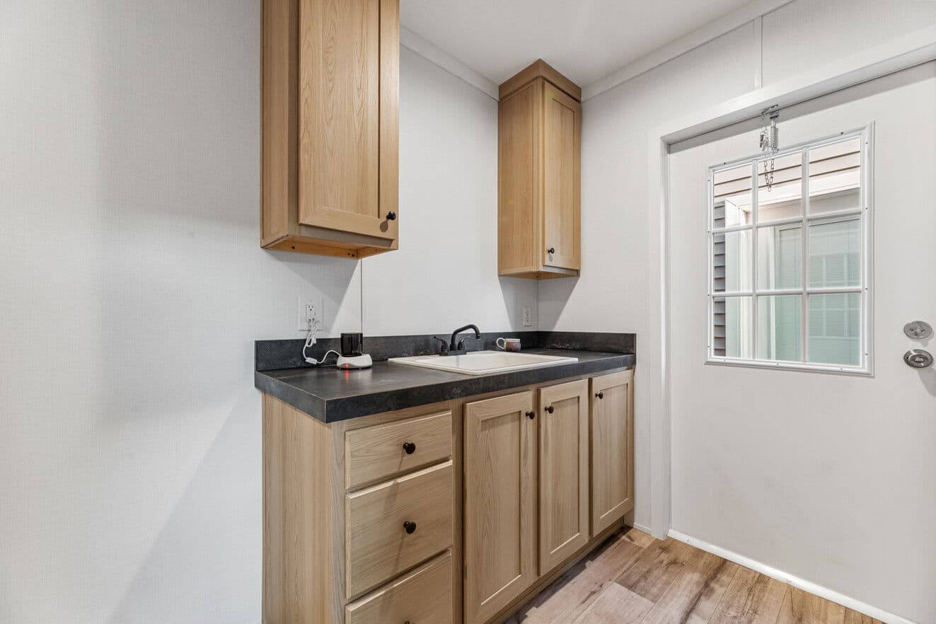 Starr ridge rd. gaffney sc - lot 1 (land & home) interior home features