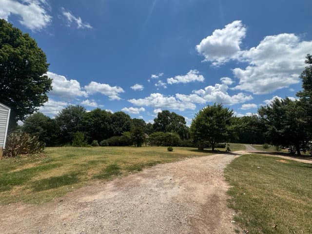118 sulphur springs rd. chesnee, sc 29323  exterior home features