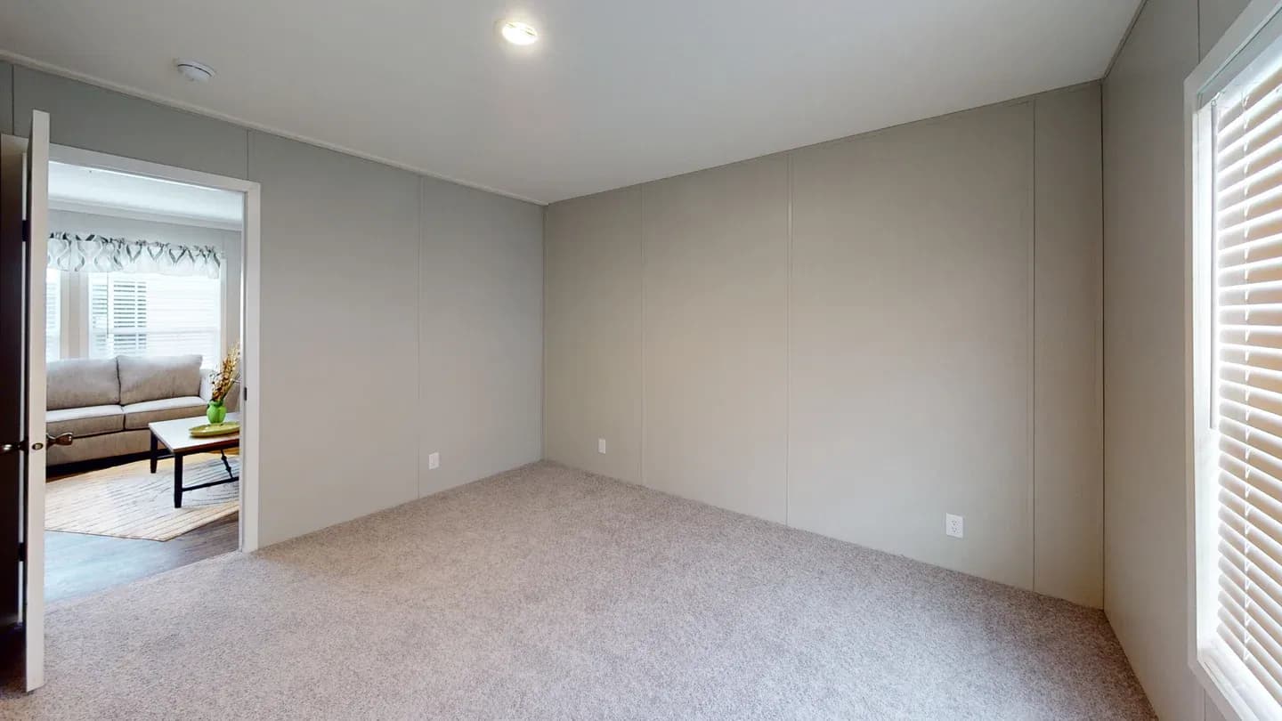 The summit 28764b  home features