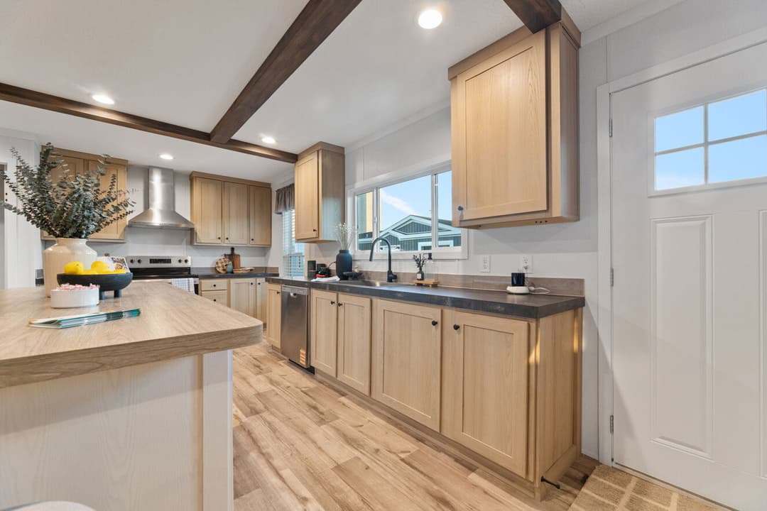 Starr ridge rd. gaffney sc - lot 1 (land & home) kitchen home features