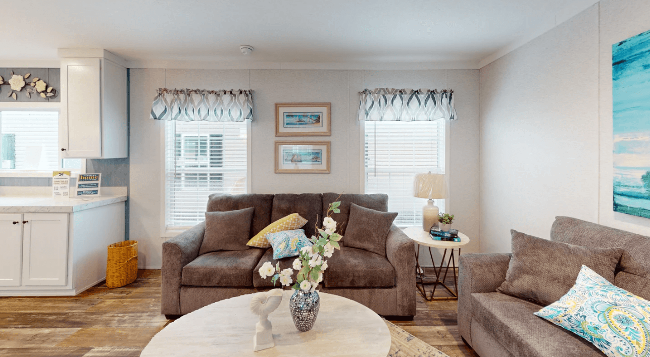 The pinnacle 16763b hero and interior home features