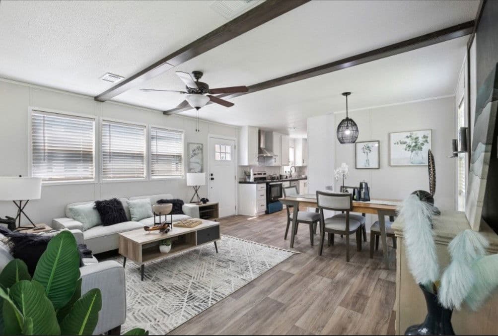 Valor 16763n interior home features