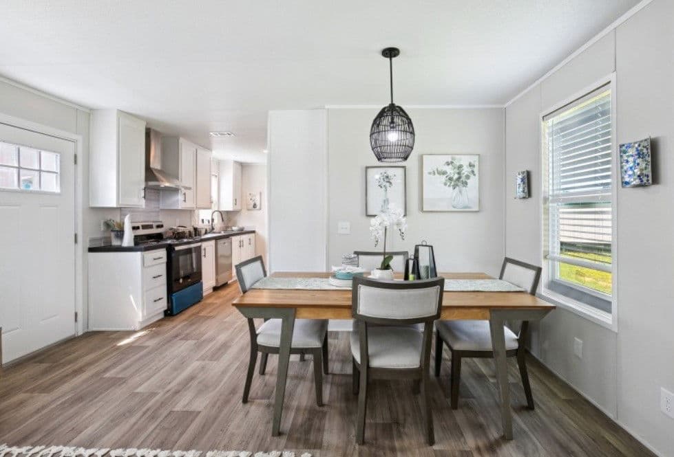 Valor 16763n kitchen home features