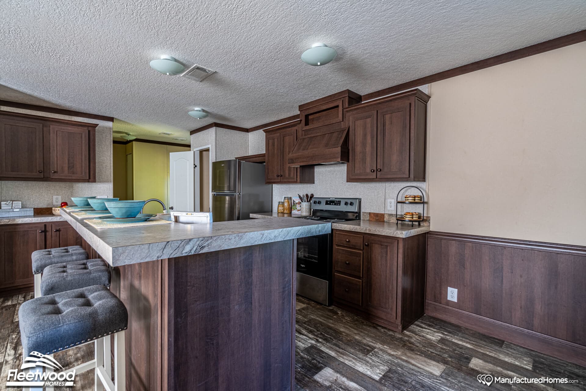 The summit 24563u kitchen home features