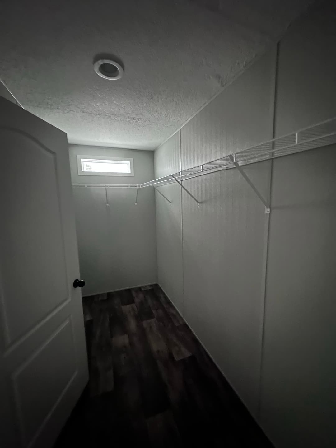 The summit 32764p interior home features