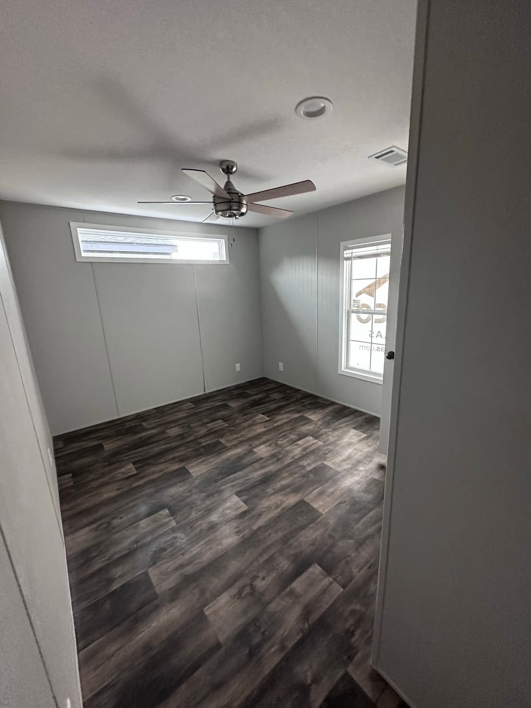 The summit 32764p bedroom home features