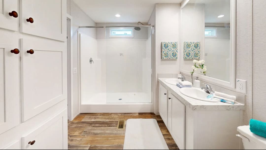 The pinnacle 16763b bathroom home features