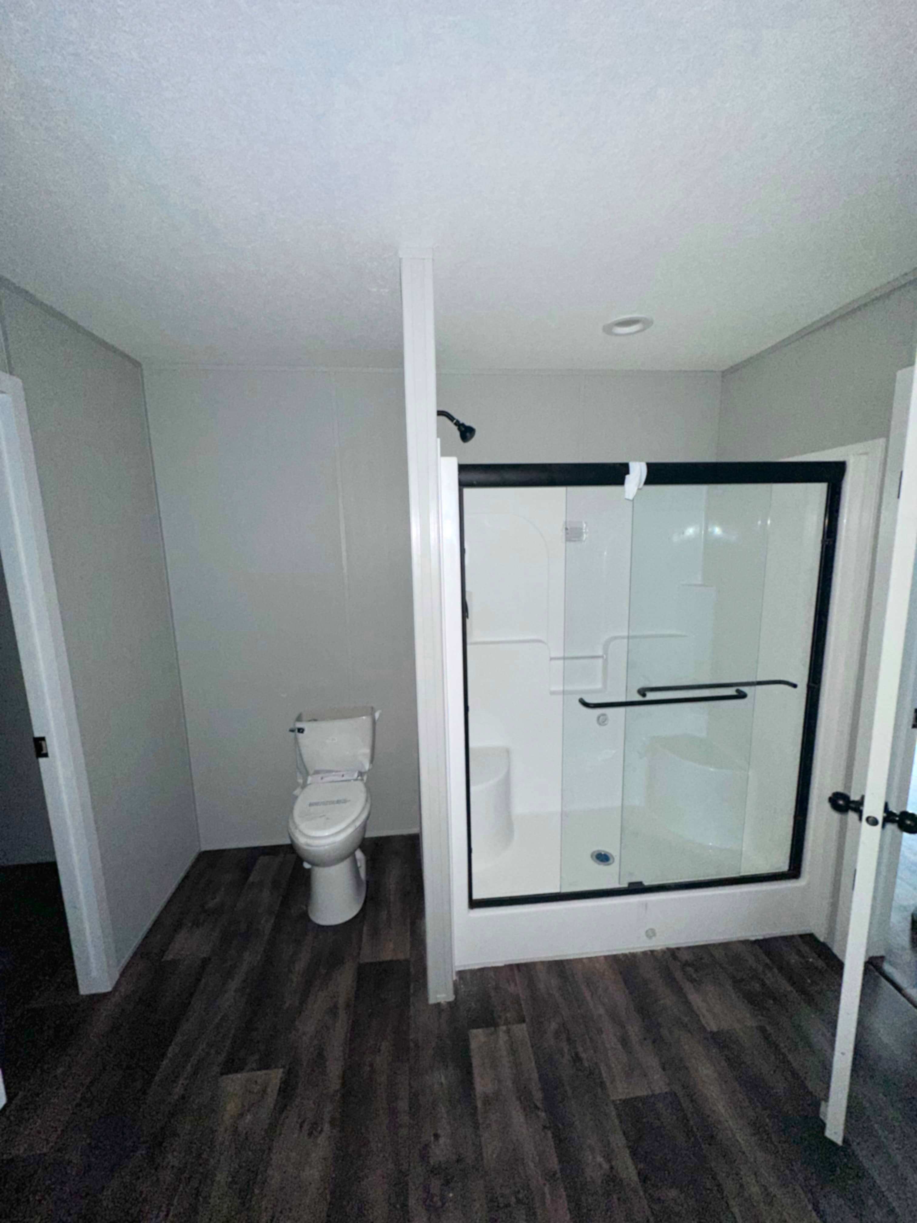The summit 32764p bathroom home features