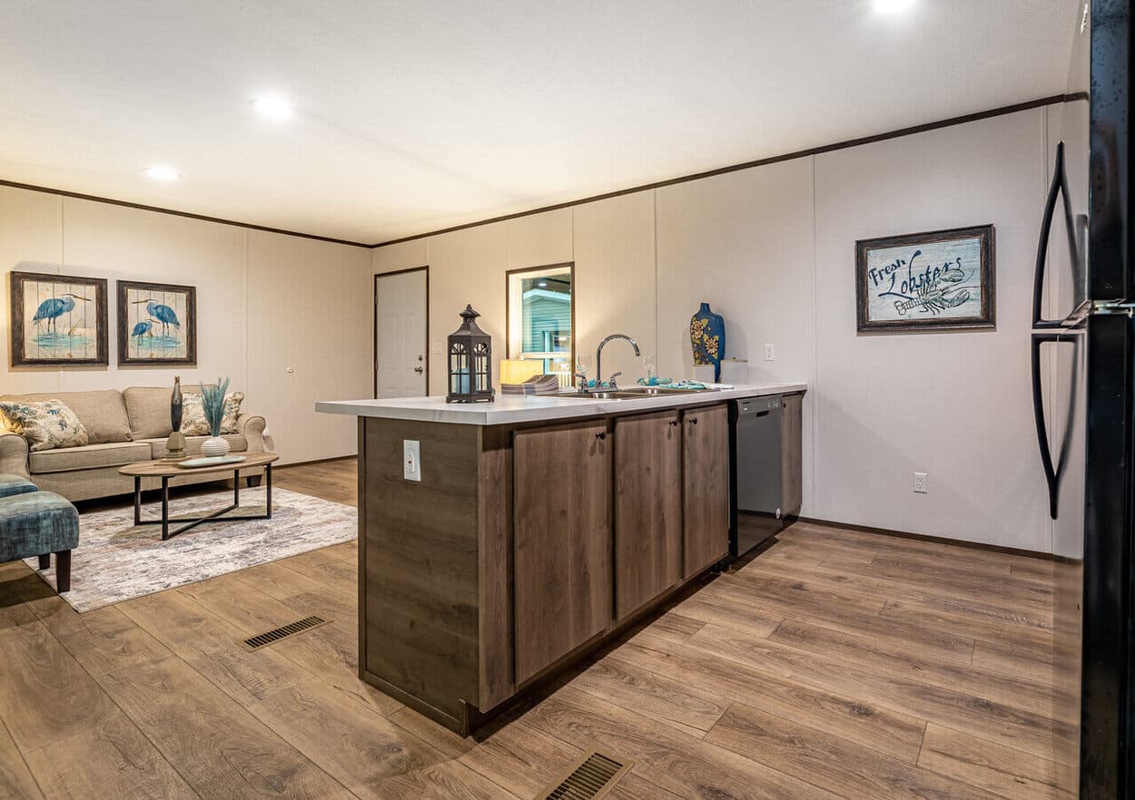 Phoenix 16663a kitchen home features